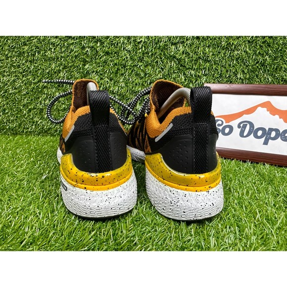 COLE HAAN ZEROGRAND - OVERTAKE LITE ANIMAL PRINT KNIT RUNNING SHOES - Women's 8 - Picture 6 of 6